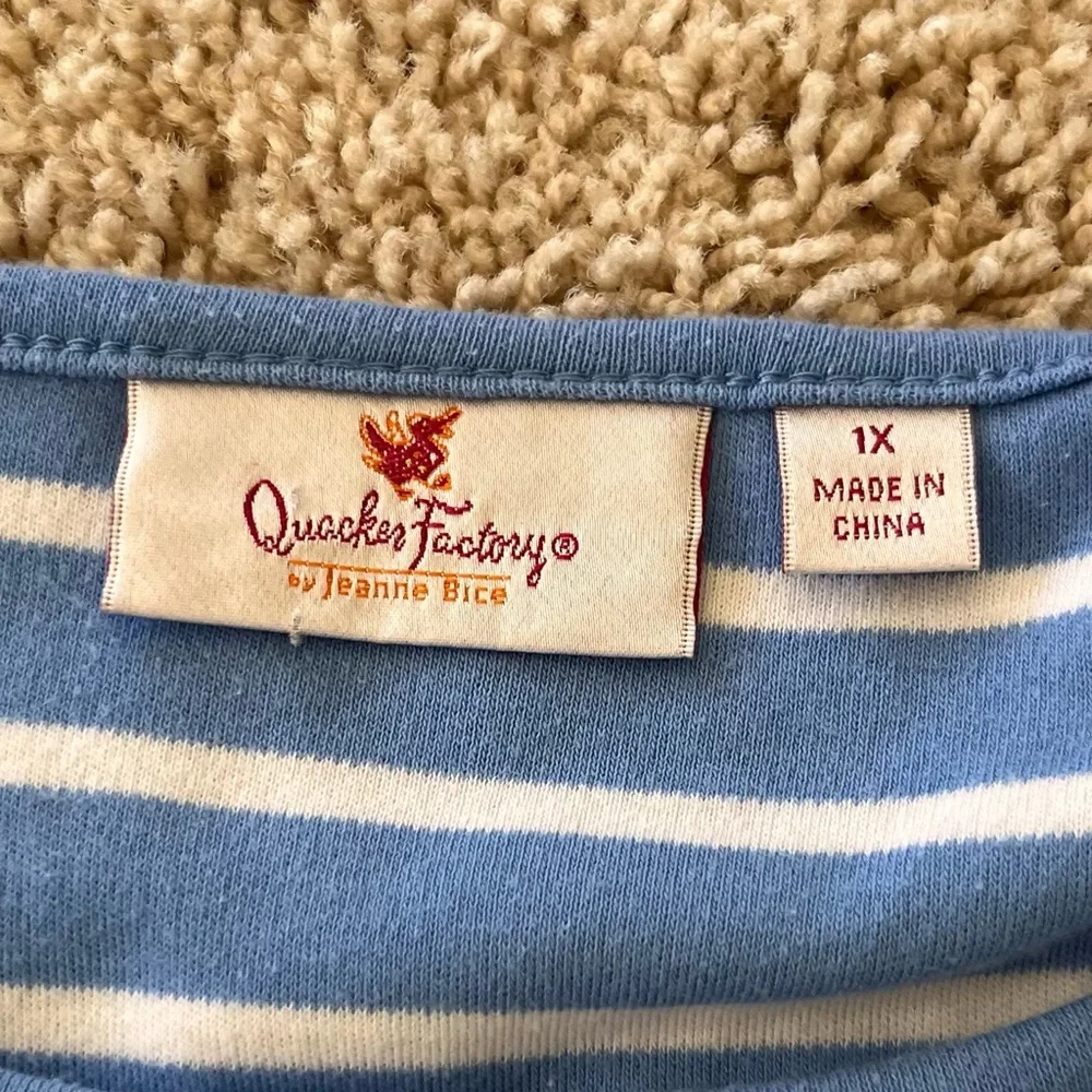 Quacker Factory Long Sleeve‎ Top Size 1X Sequin Snowflake Blue Striped Holiday